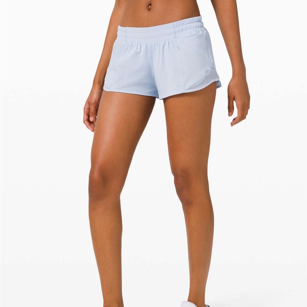 lululemon hotty hot shorts (daydream)